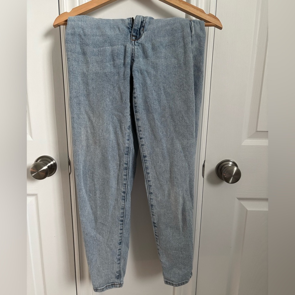 Guess Light Blue Mom Jeans for Women